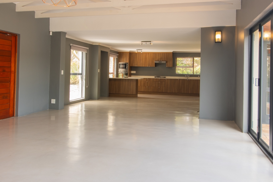 4 Bedroom Property for Sale in De Bron Western Cape